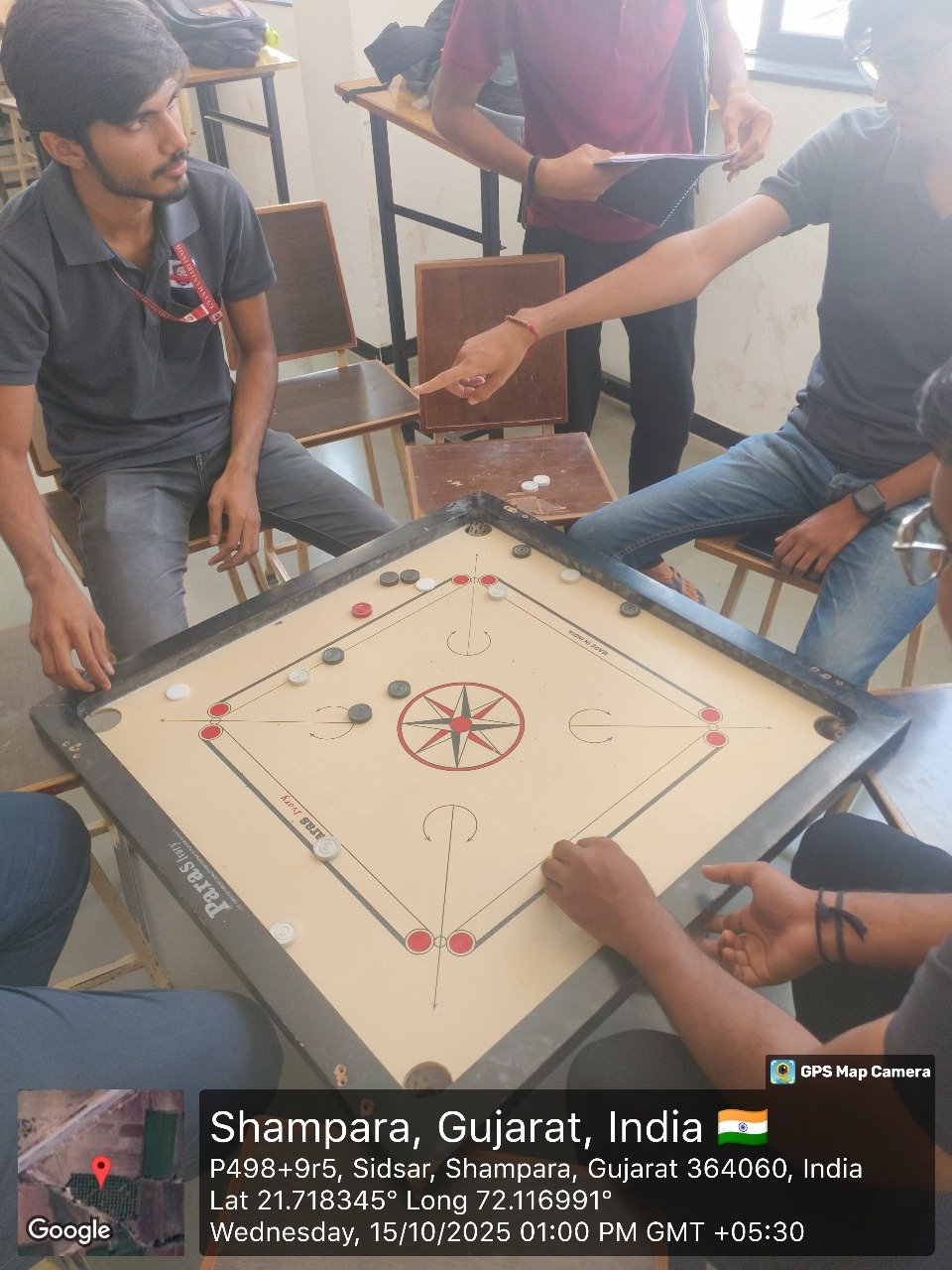 The Inter Department Sports Tournament recently featured exciting competitions in chess and carrom, with enthusiastic participation from students of both B.Tech and Diploma programs.
